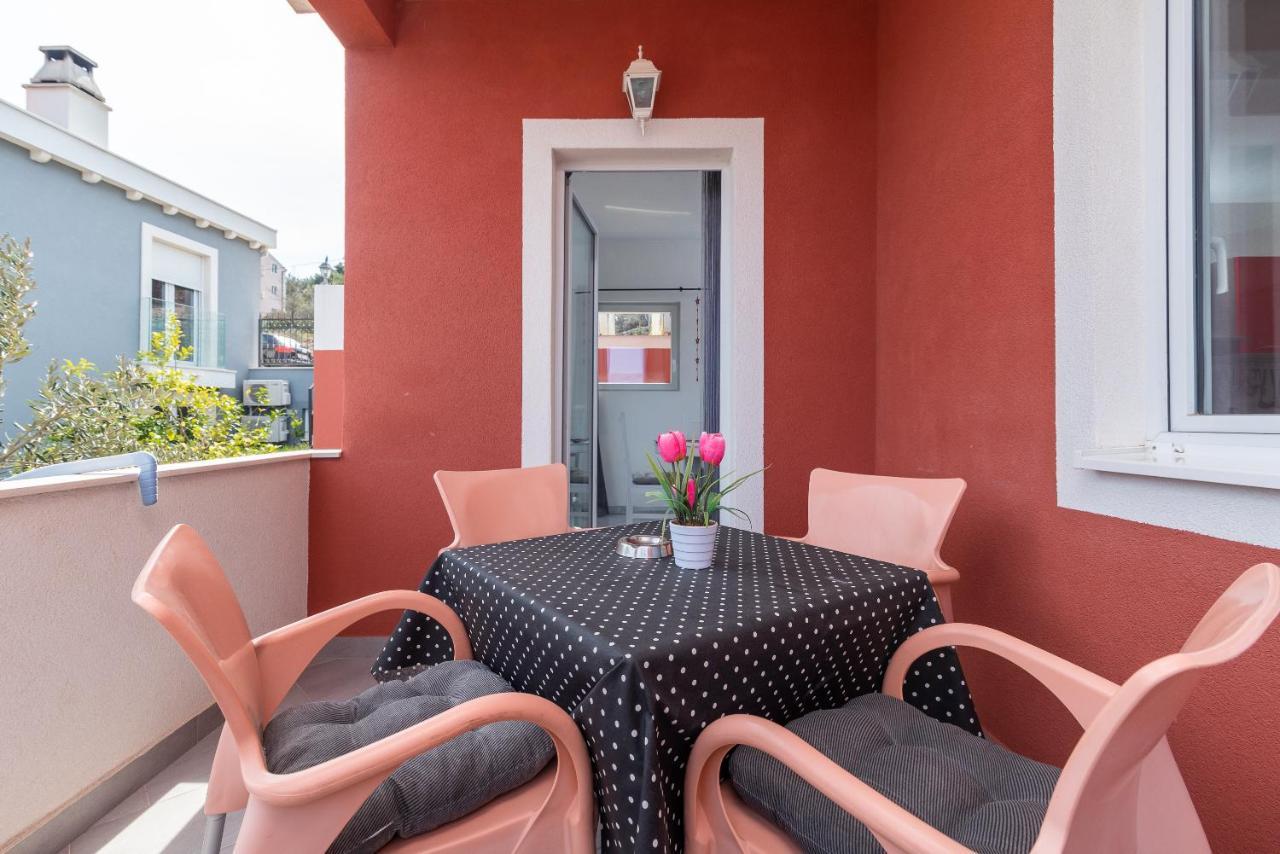 Holiday Villa Nostra Трогир Экстерьер фото
