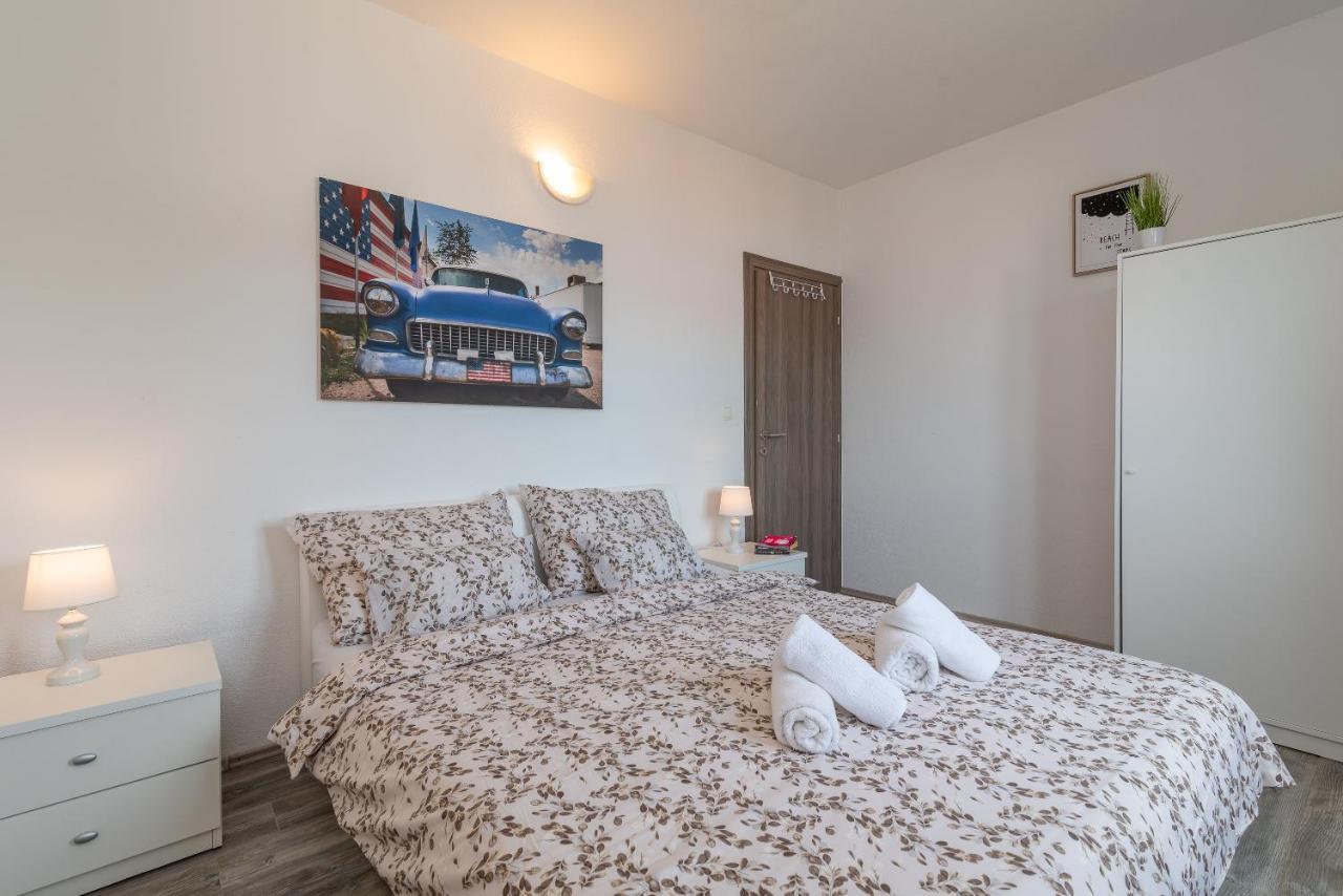 Holiday Villa Nostra Трогир Экстерьер фото