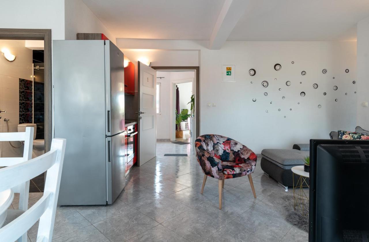 Holiday Villa Nostra Трогир Экстерьер фото