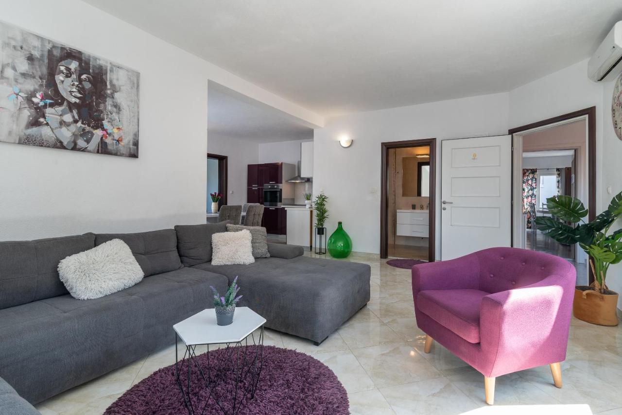 Holiday Villa Nostra Трогир Экстерьер фото