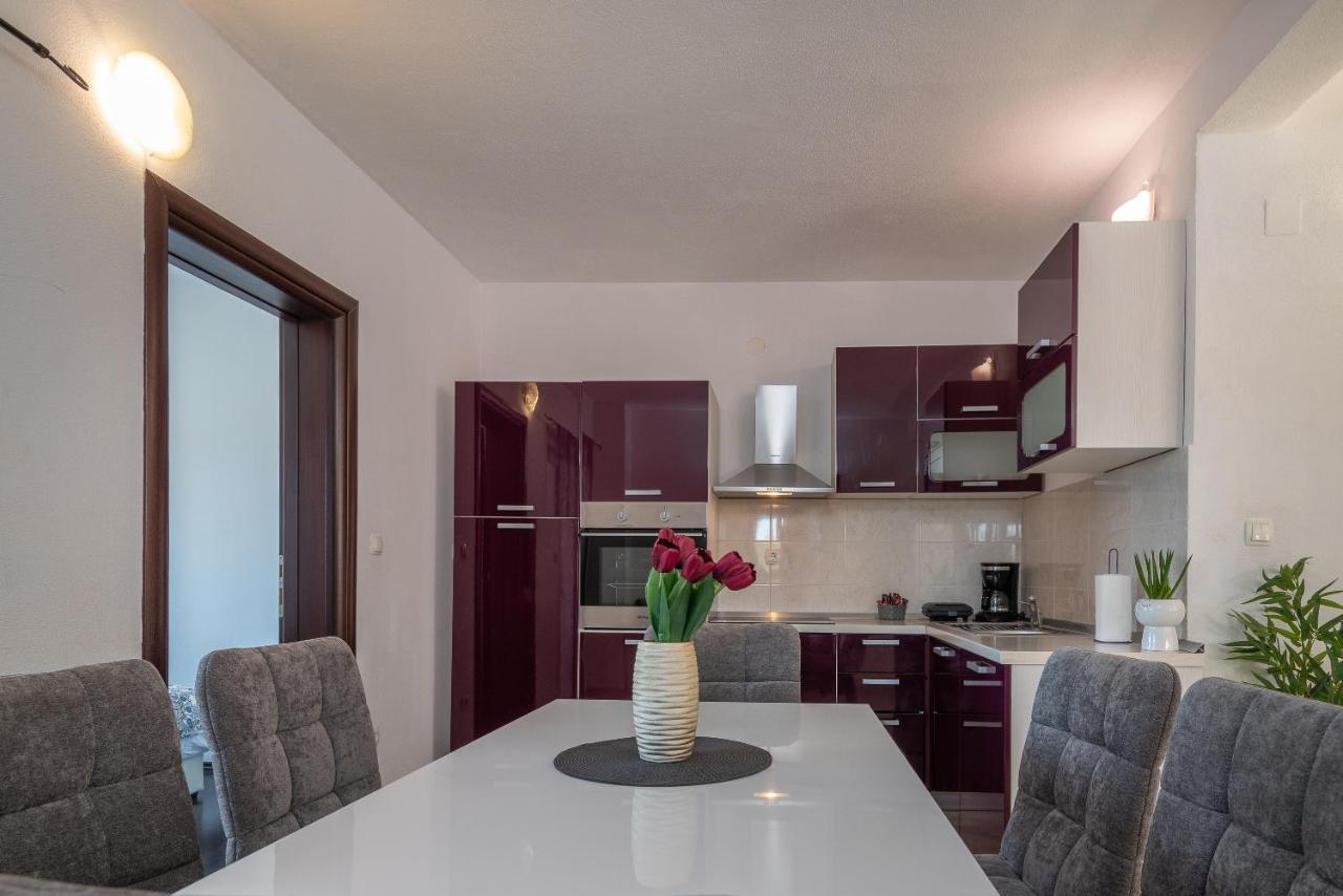 Holiday Villa Nostra Трогир Экстерьер фото