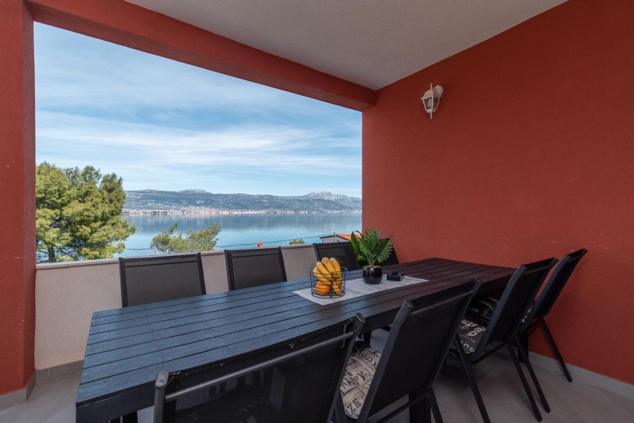 Holiday Villa Nostra Трогир Экстерьер фото