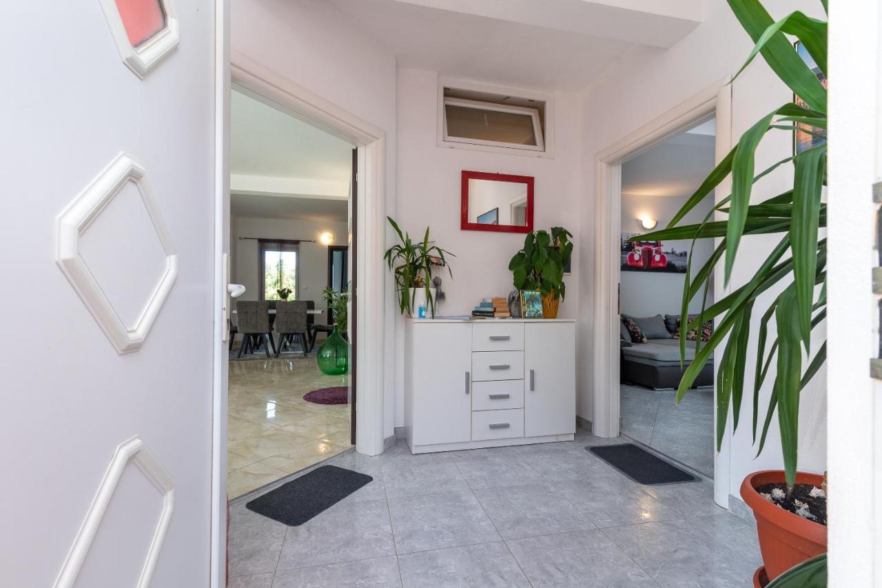 Holiday Villa Nostra Трогир Экстерьер фото