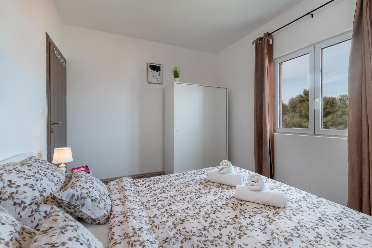 Holiday Villa Nostra Трогир Экстерьер фото
