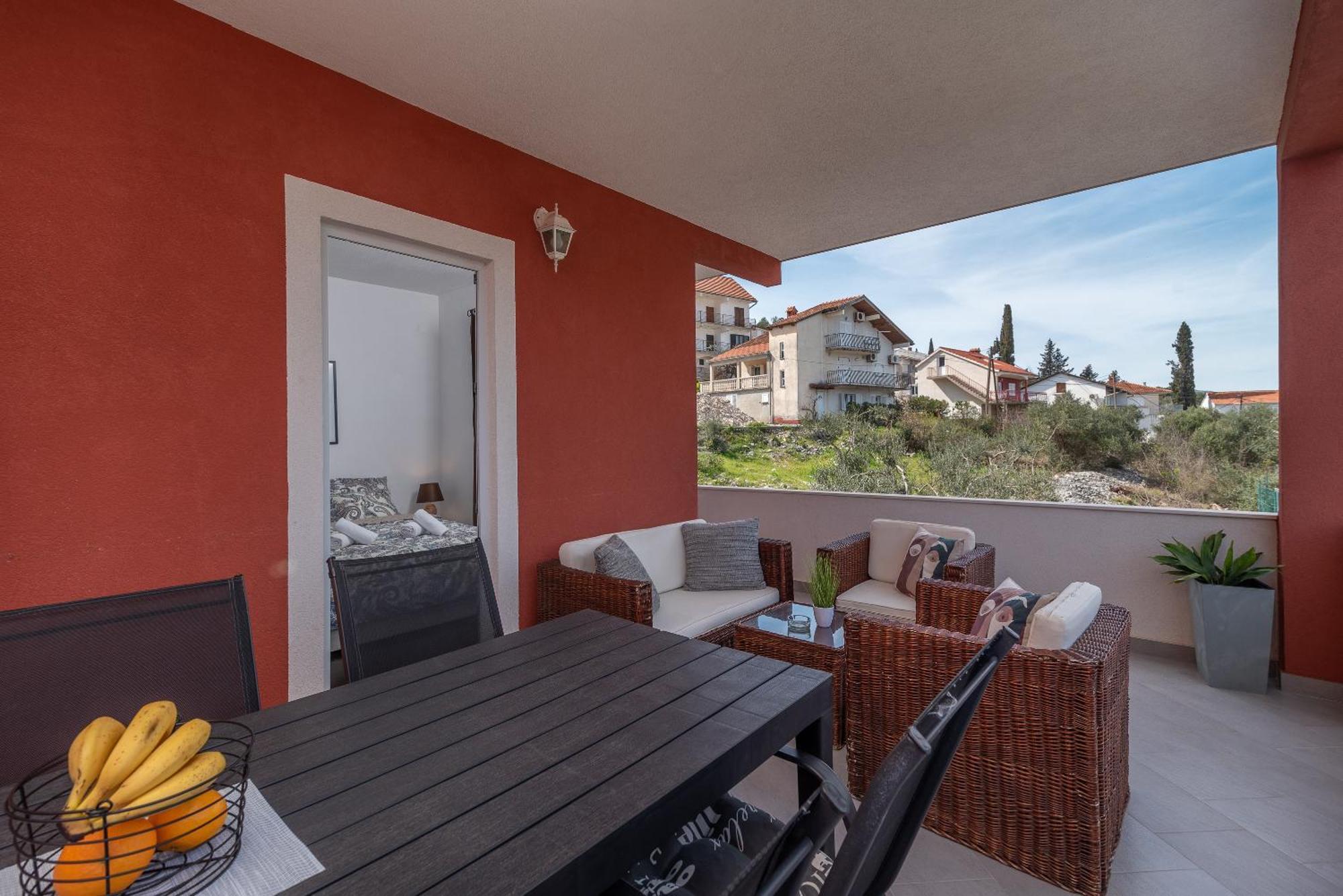 Holiday Villa Nostra Трогир Экстерьер фото