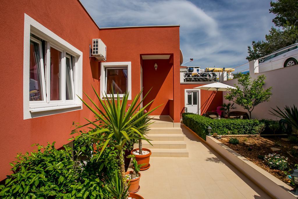 Holiday Villa Nostra Трогир Экстерьер фото